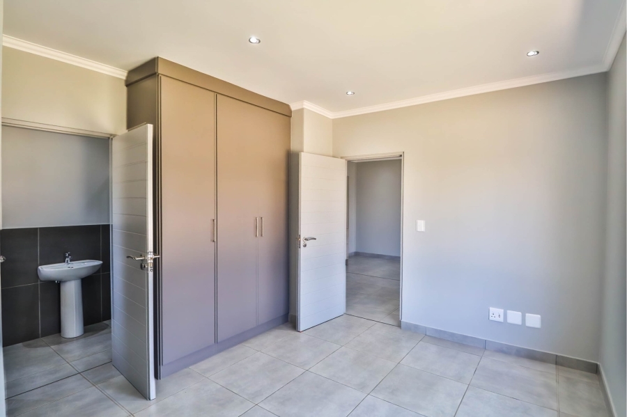 1 Bedroom Property for Sale in Melodie North West